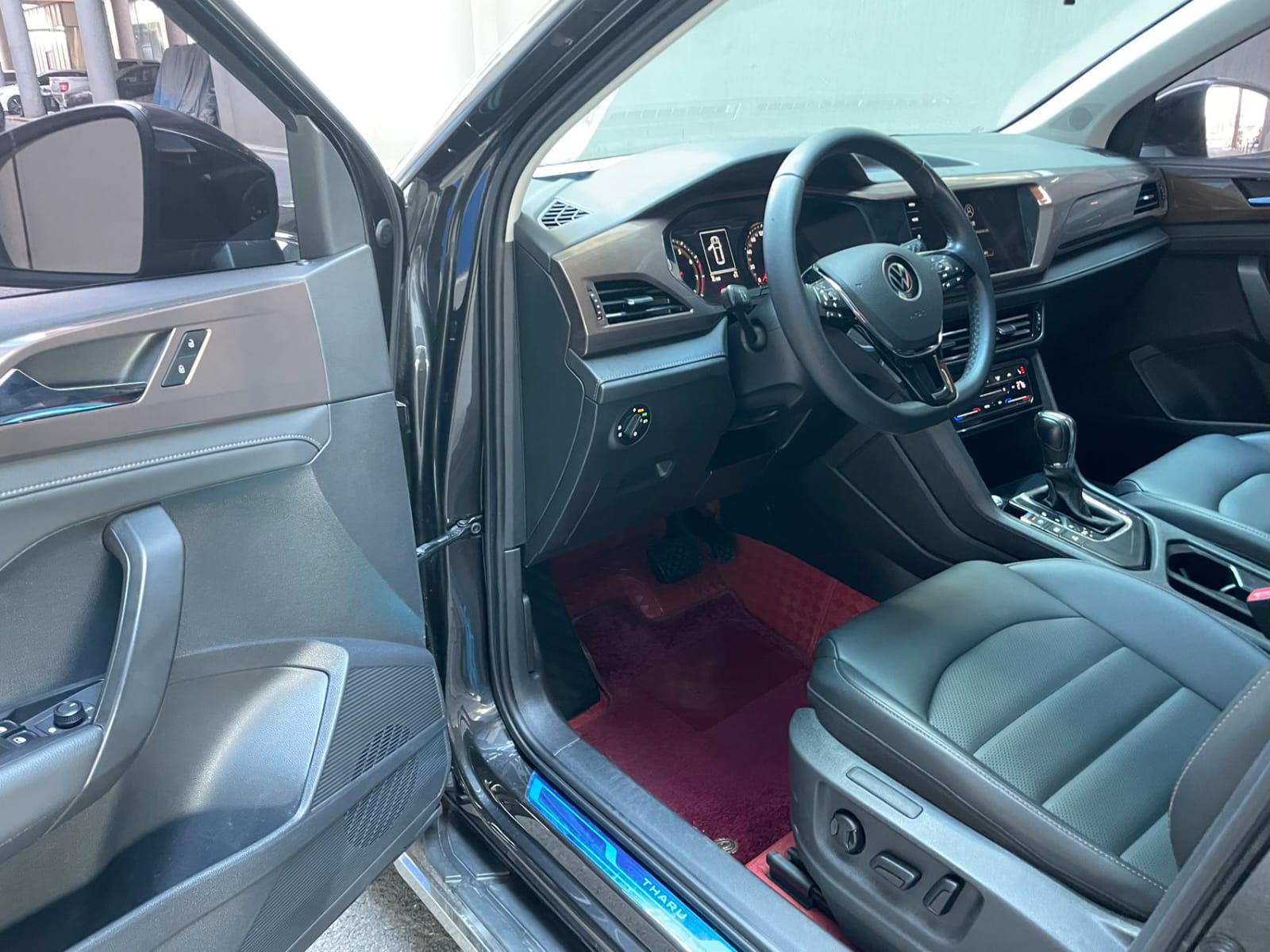 Volkswagen Tharu 280TSI Deluxe Plus