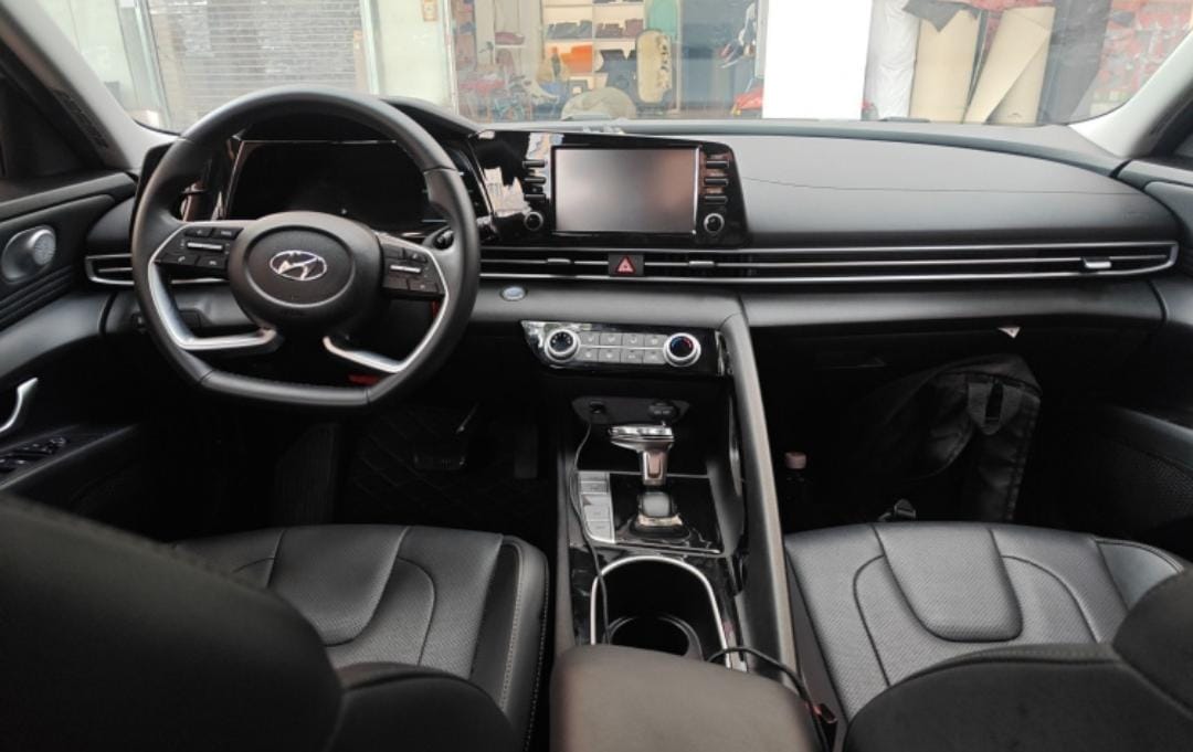 Hyundai Elantra 1.5L CVT GLX Elite Edition