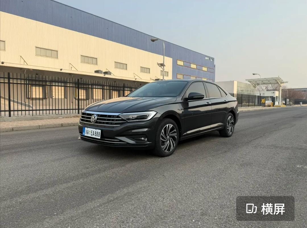 Volkswagen Sagitar 280TSI DSG Overpass Edition