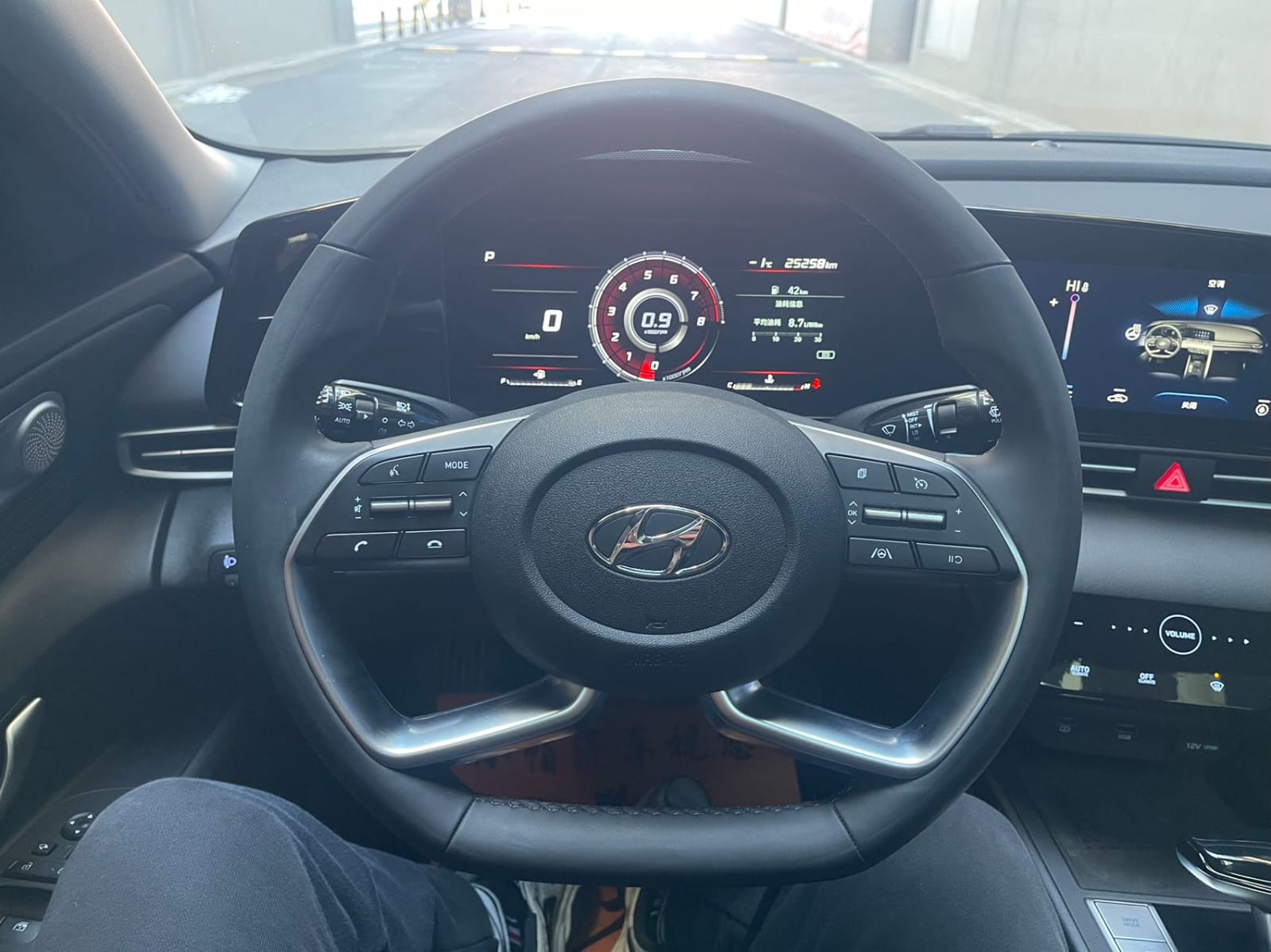 Hyundai Elantra 1.5L Premium Edition