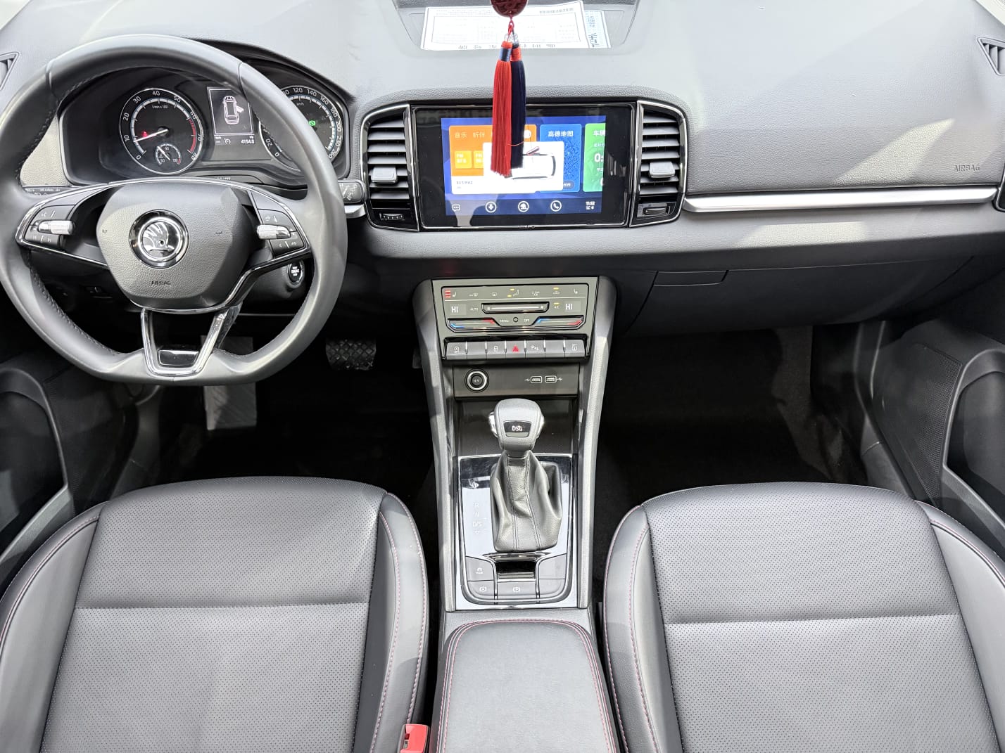 Skoda Karoq 1.4 TSI280 Deluxe Edition