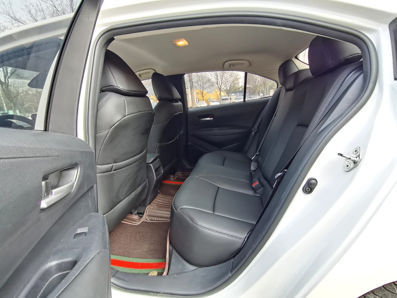 Toyota Corolla TNGA 1.5L CVT Pioneer Edition