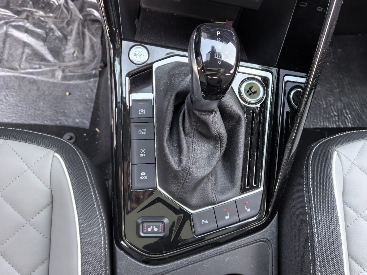 Volkswagen Tayron 280TSI Deluxe PLUS Premium Edition