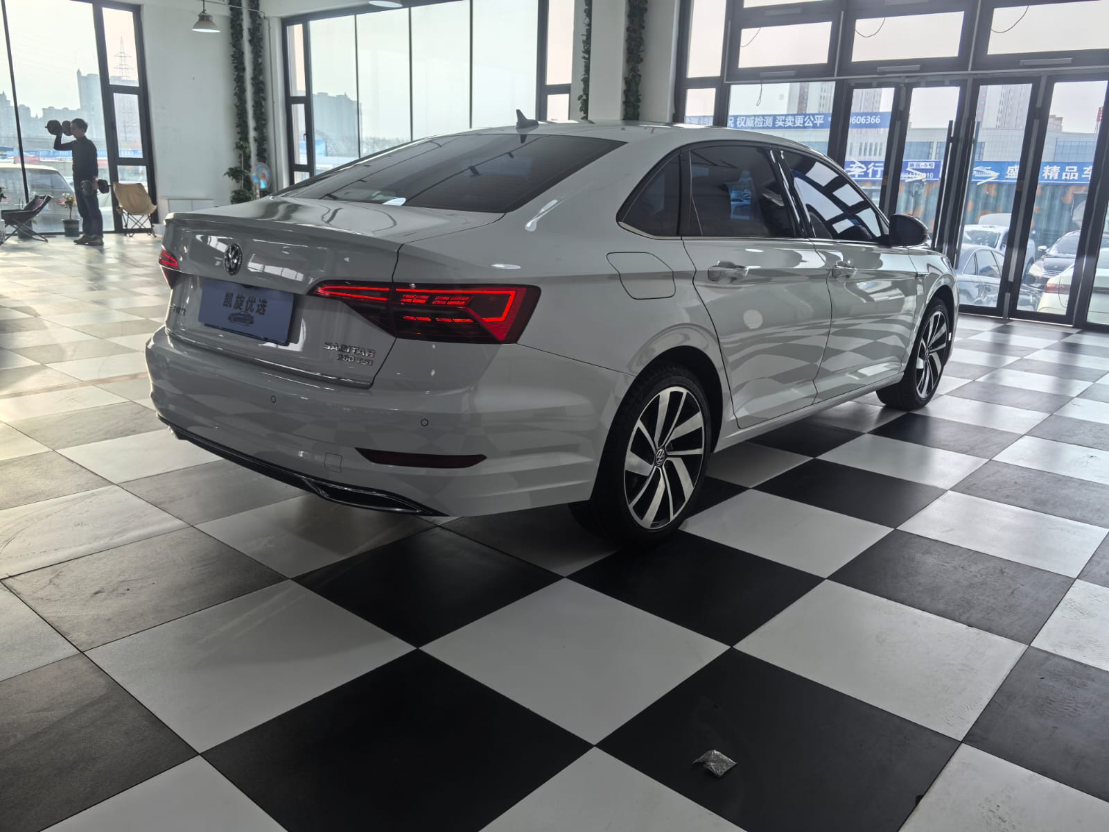Volkswagen Sagitar 280TSI DSG Excellence Edition