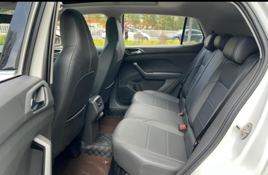 Volkswagen T-Roc 280TSI DSG Deluxe Edition