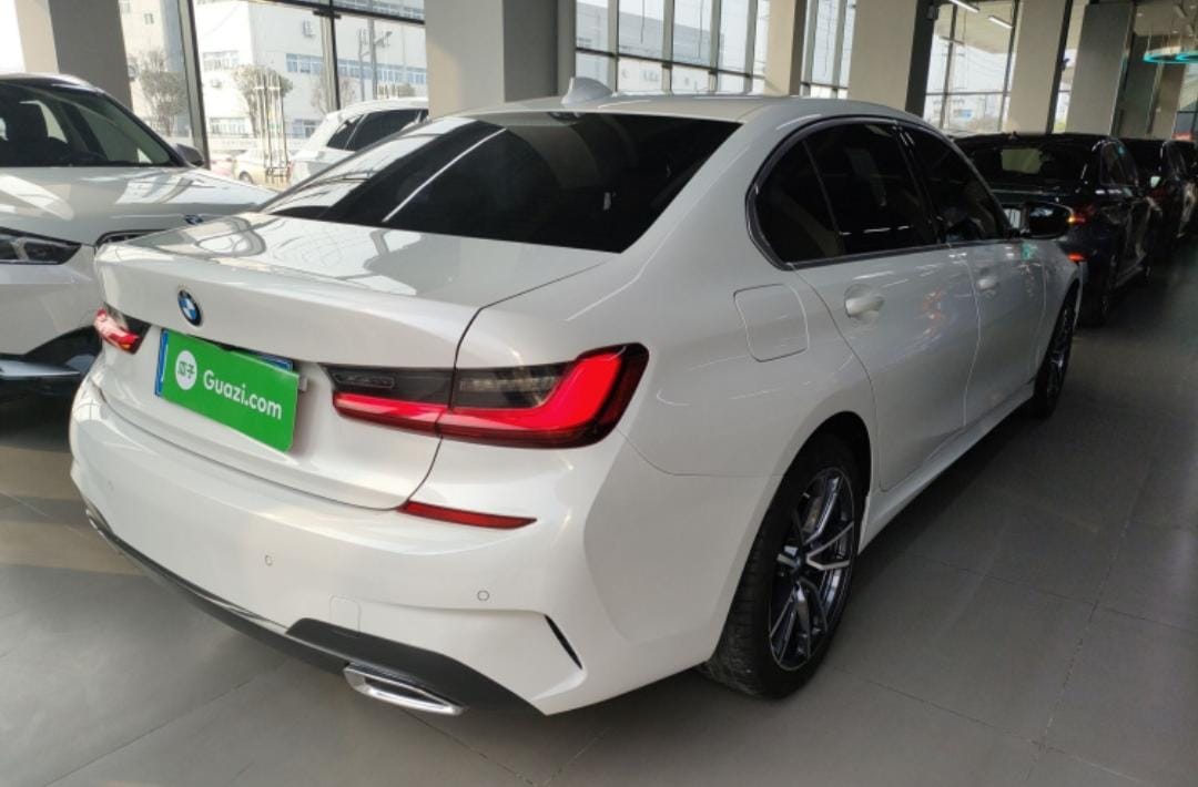 BMW 3 Series 320Li M Sport Suite