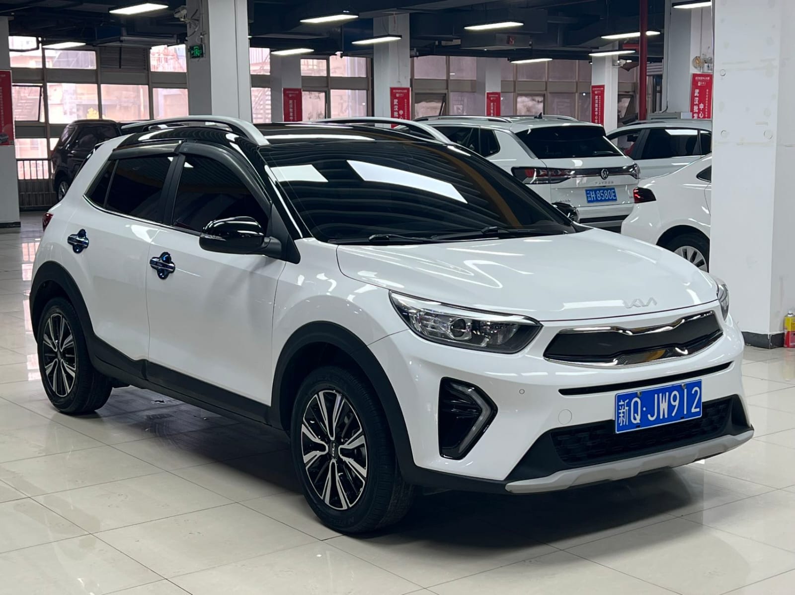 Kia KX1 1.4L CVT Enjoy Skylight Edition