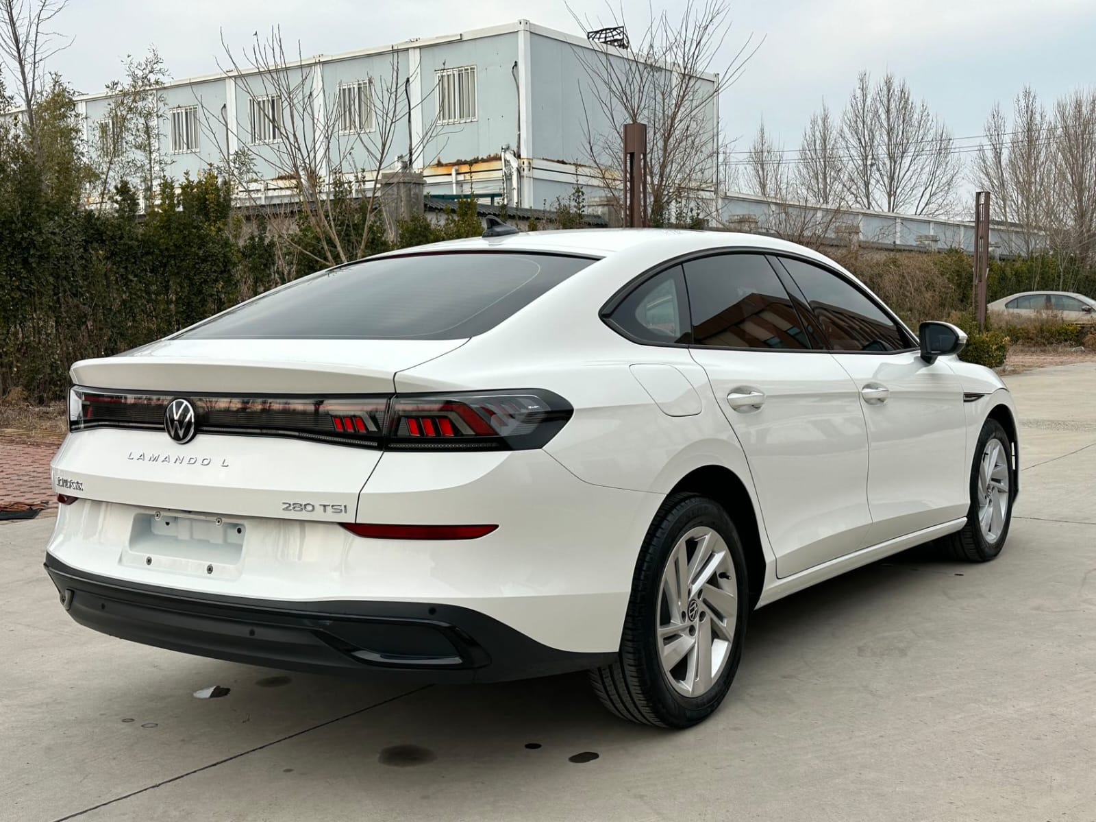 Volkswagen Lamando L 280TSI DSG