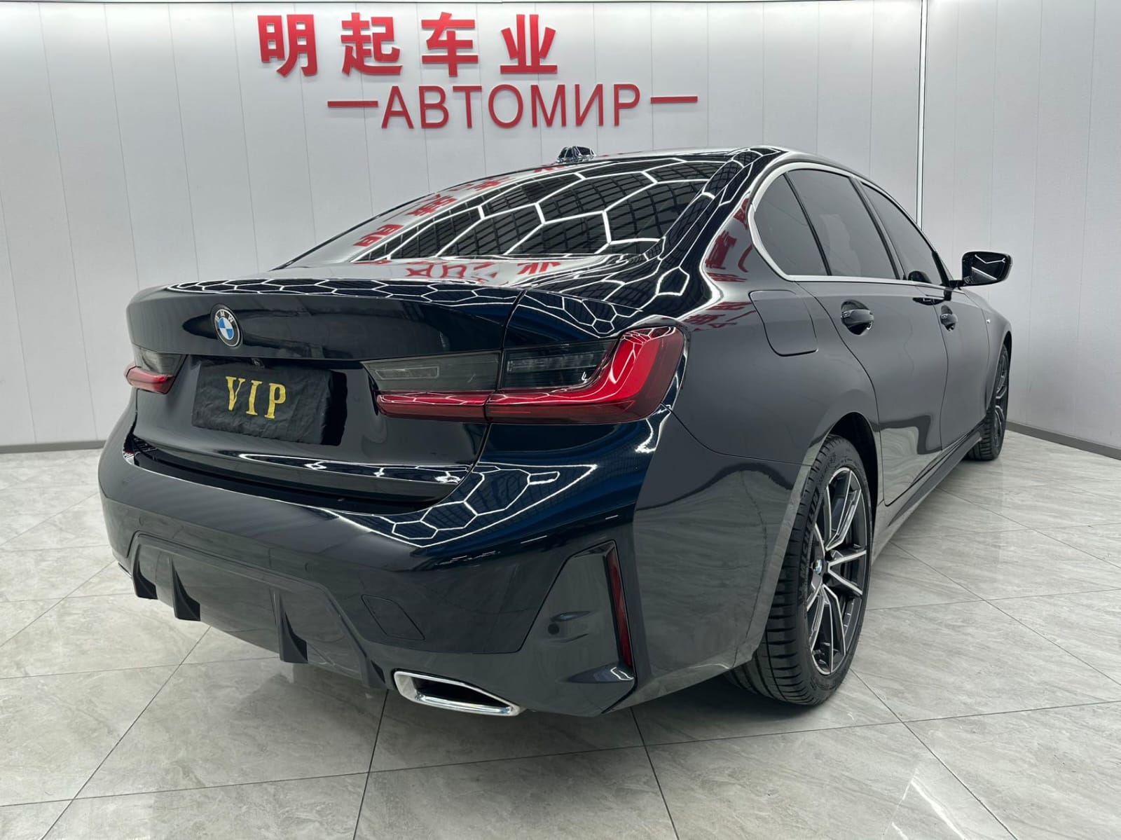 BMW 3 Series 320Li M Sport Suite