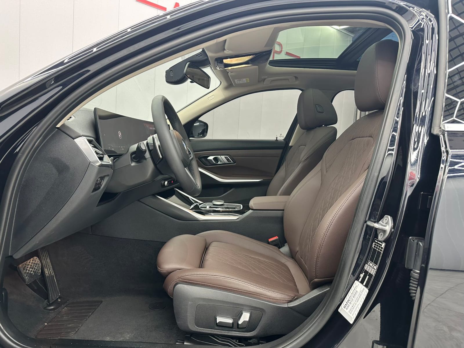 BMW 3 Series 320Li M Sport Suite