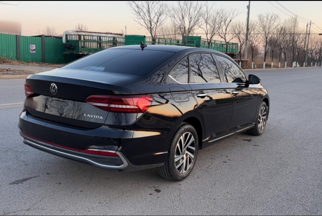 Volkswagen Lavida 1.5L Automatic