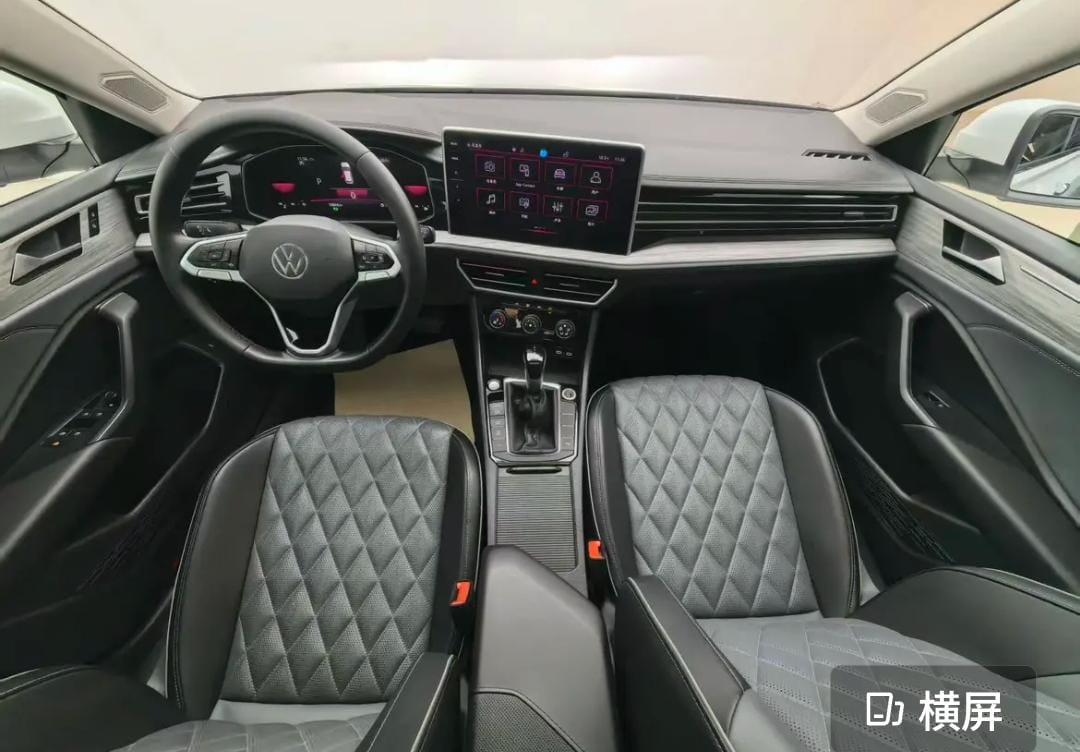 Volkswagen Sagitar 280TSI DSG Oversight Edition