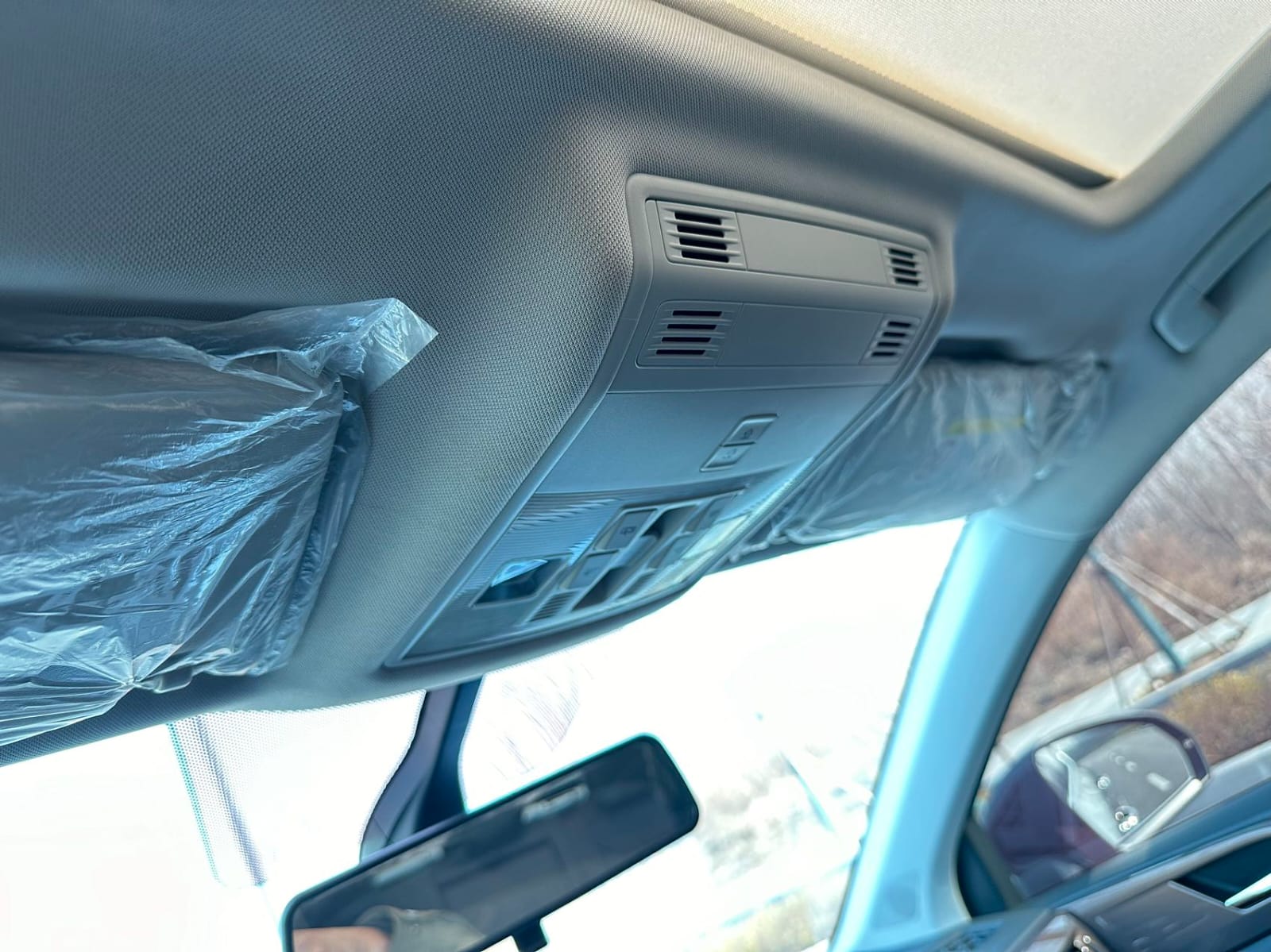 Volkswagen Tharu 280TSI Luxury Edition