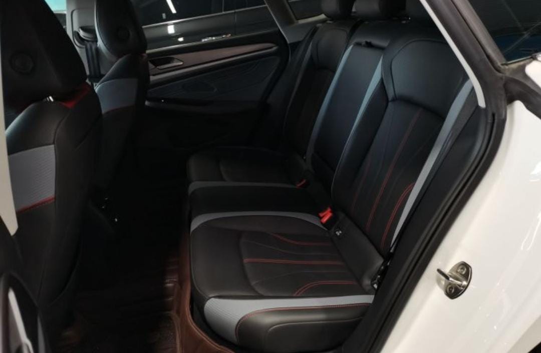 Volkswagen Lamando L 280TSI DSG Cool Hot Version