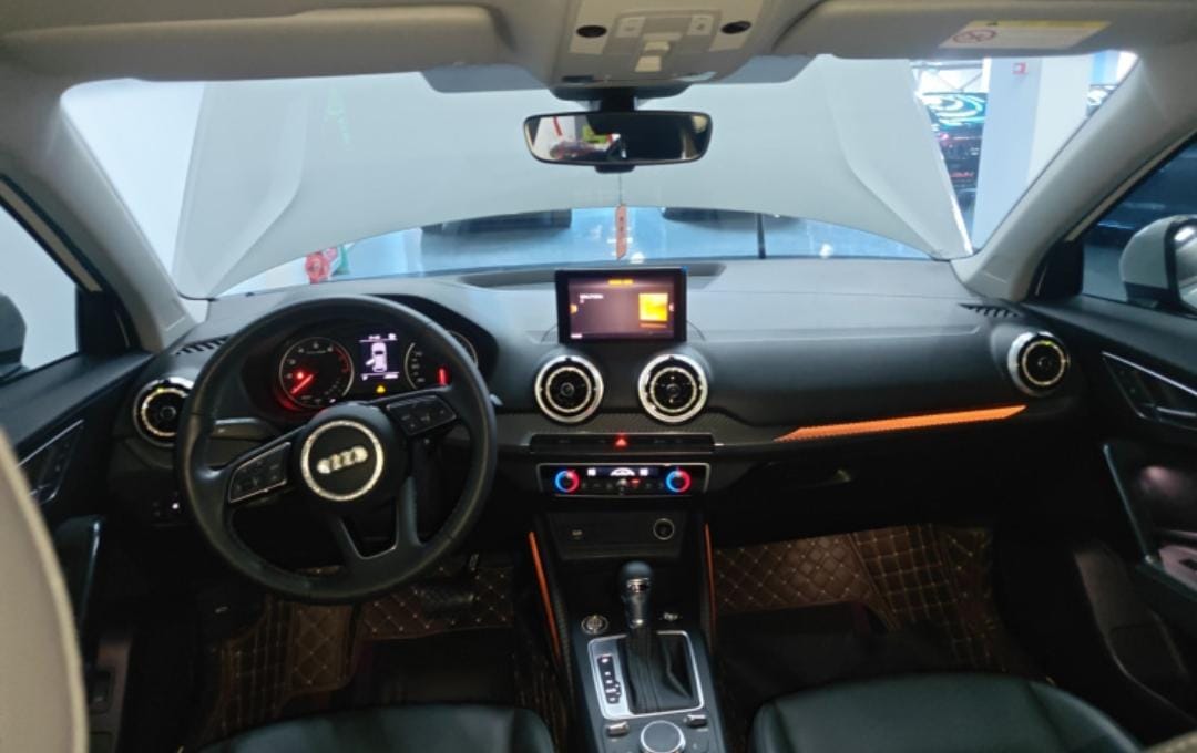 Audi Q2L 35 TFSI Stylish &amp; Elegant Edition
