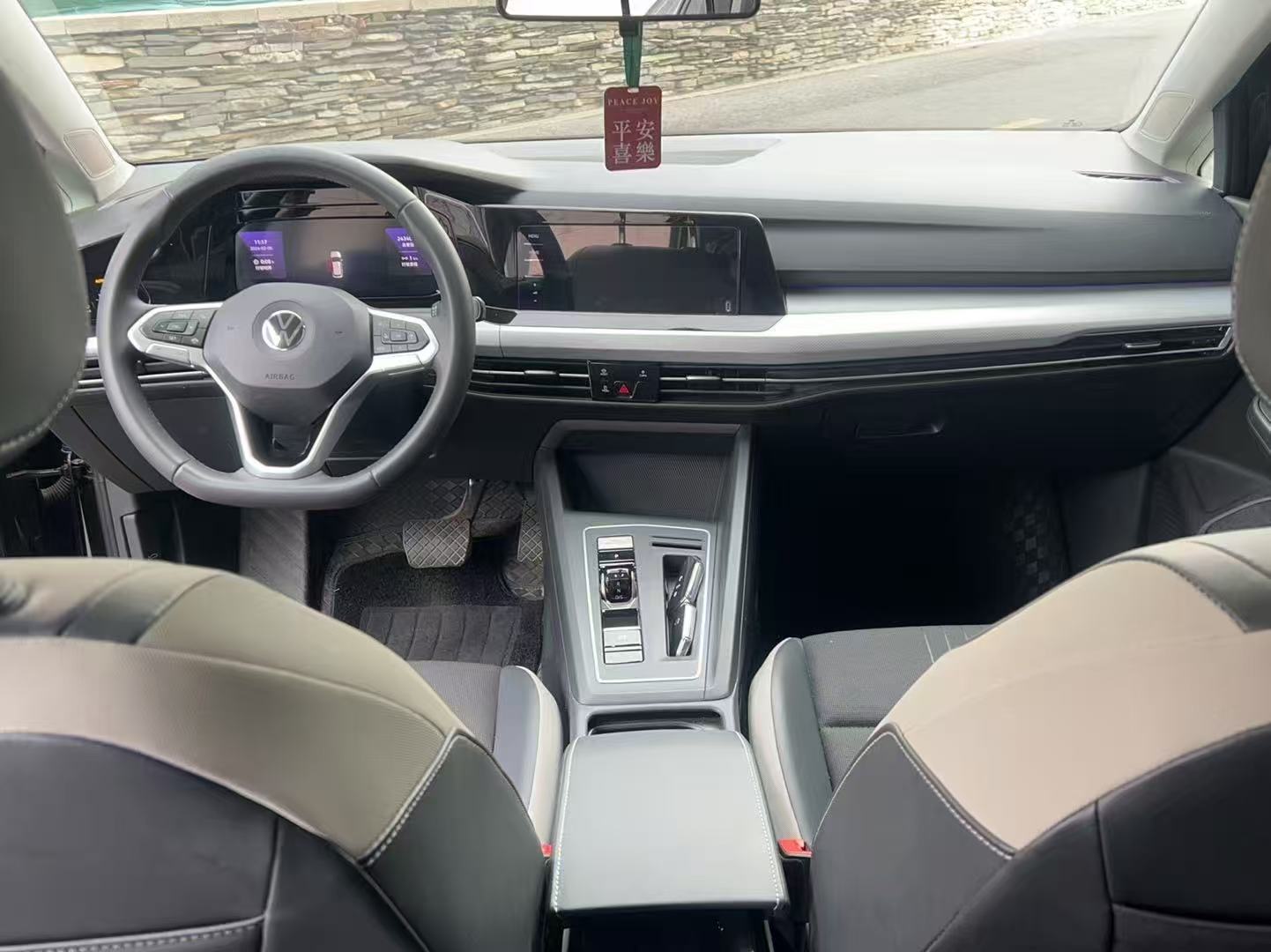 Volkswagen Golf 280TSI DSG Pro