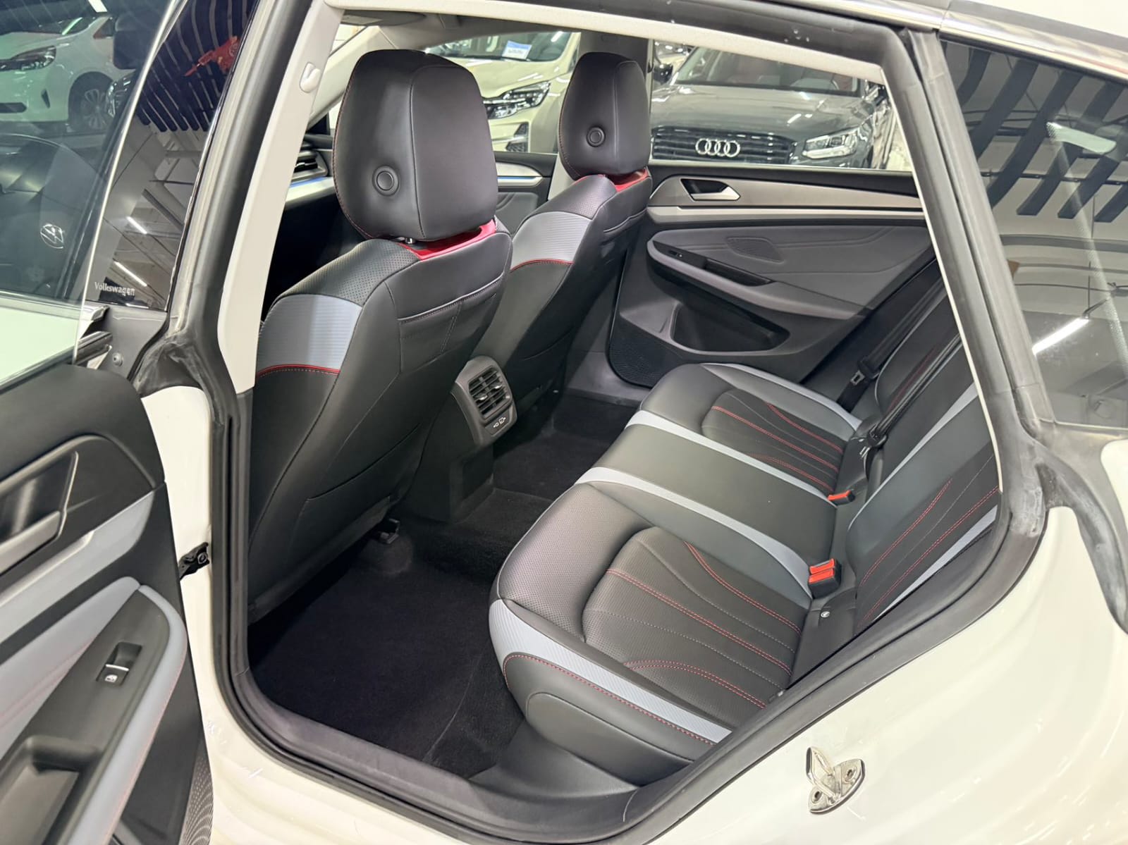 Volkswagen Lamando L 280TSI DSG