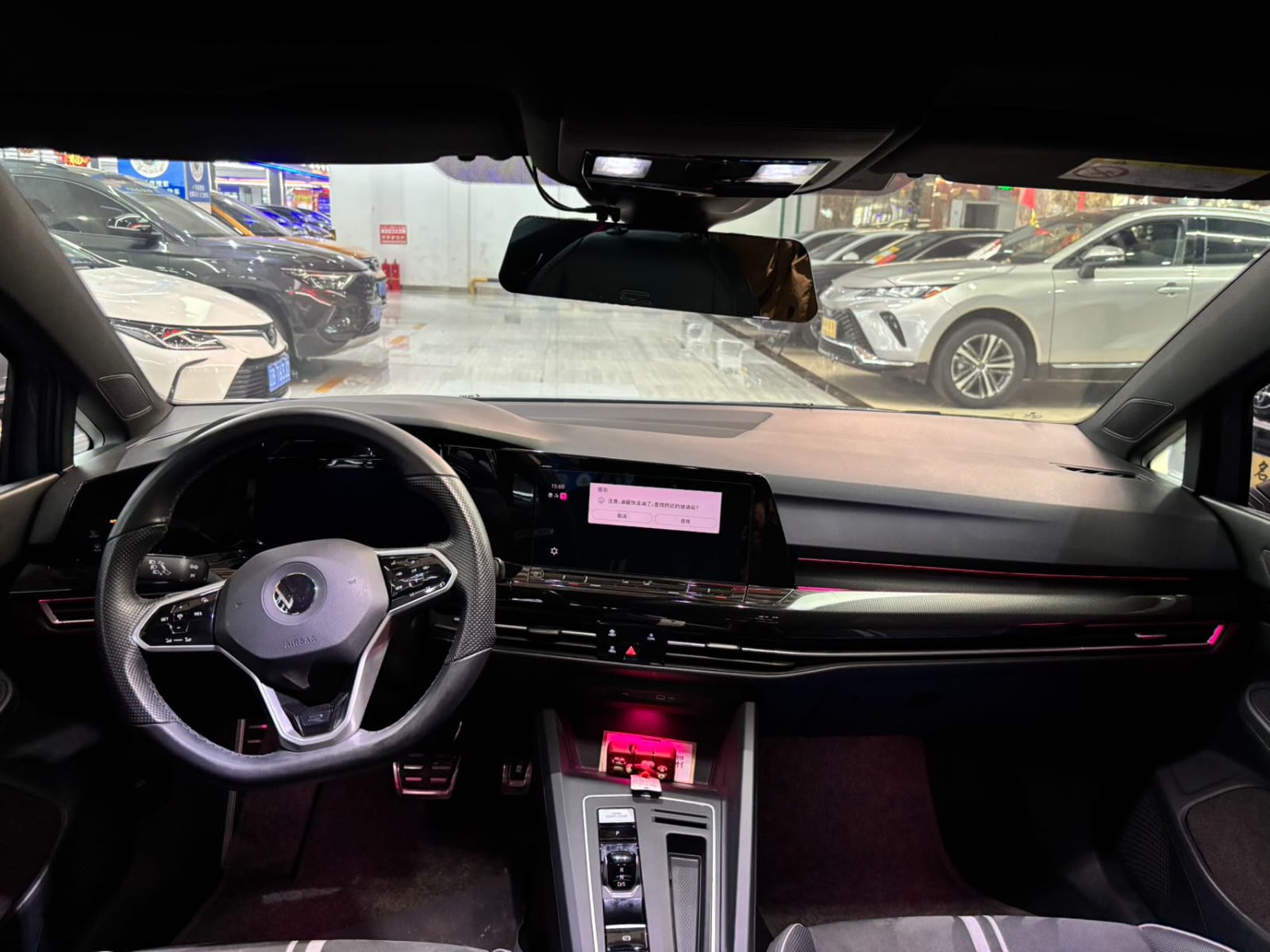 Volkswagen Golf 280TSI DSG R-Line