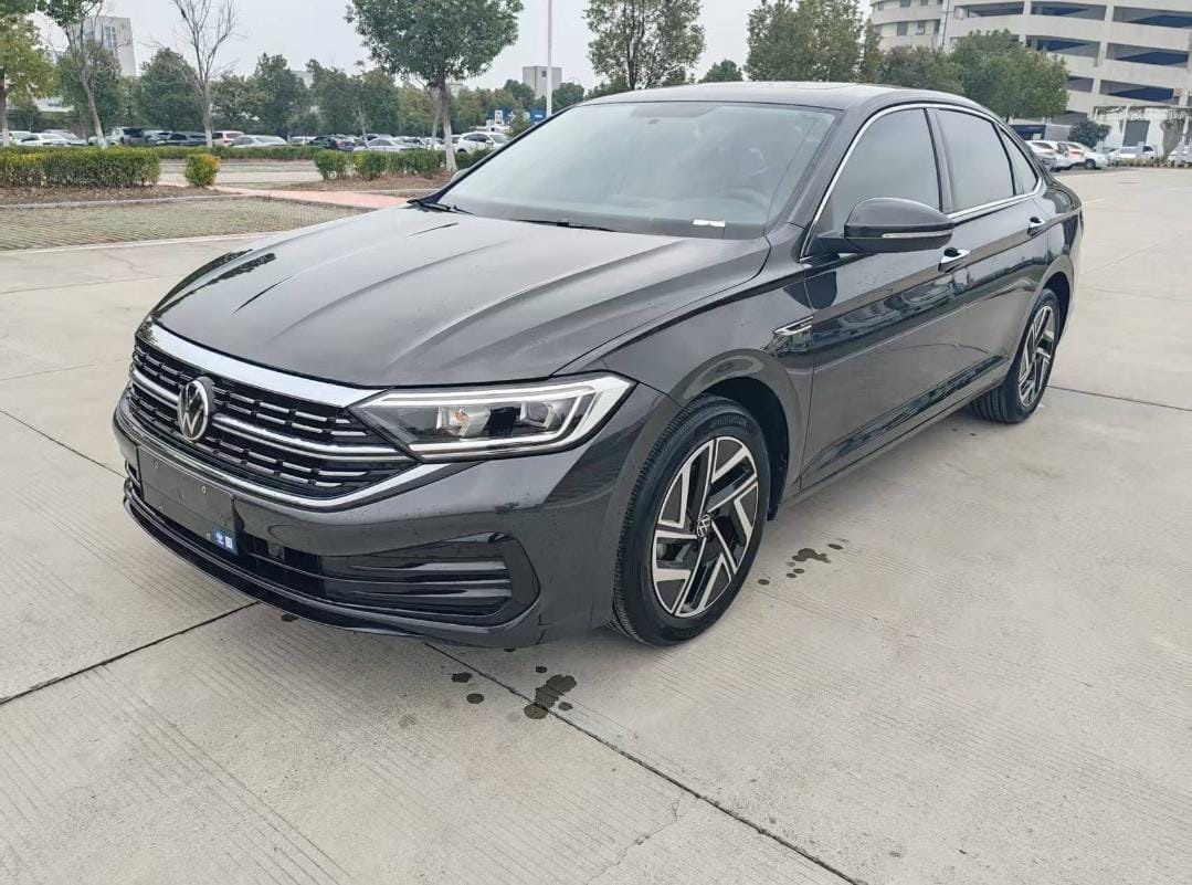 Volkswagen Sagitar 280TSI DSG Oversight Edition