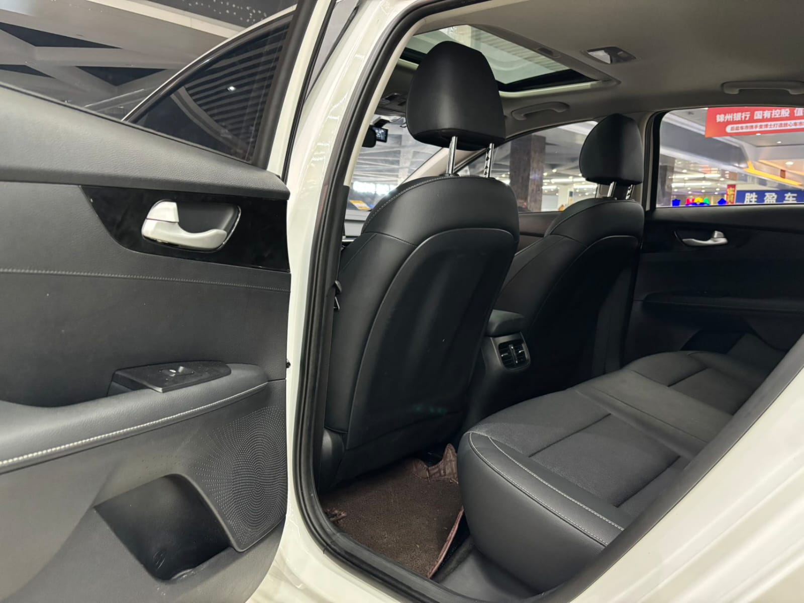 Kia K3 1.5L CVT Fashion Edition