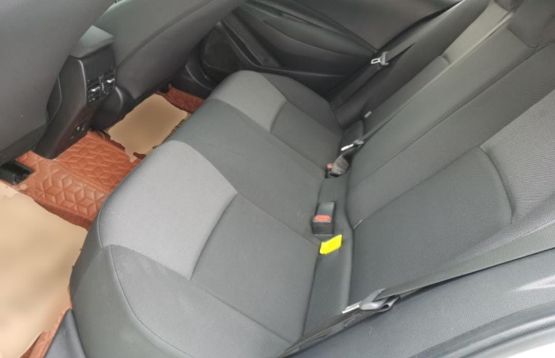 Toyota Levin 185T CVT Deluxe Edition