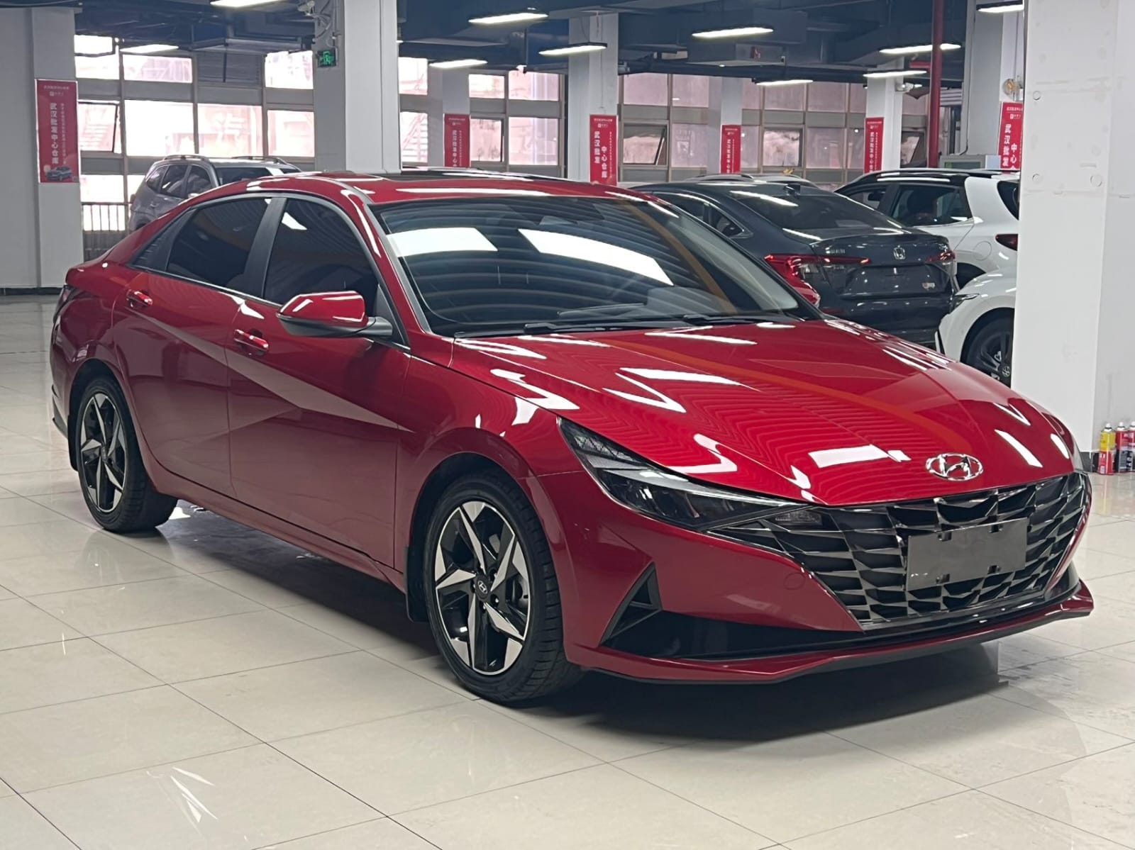 Hyundai Elantra 1.5L CVT Premium Edition