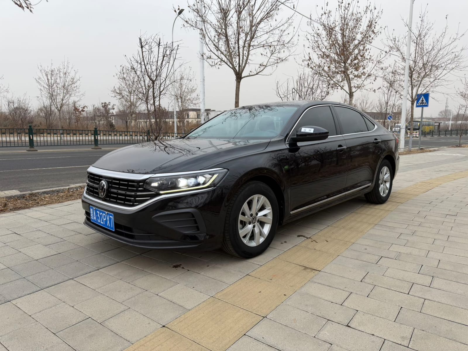 Volkswagen Passat 280TSI (высокая комплектация / Elite или Premium)