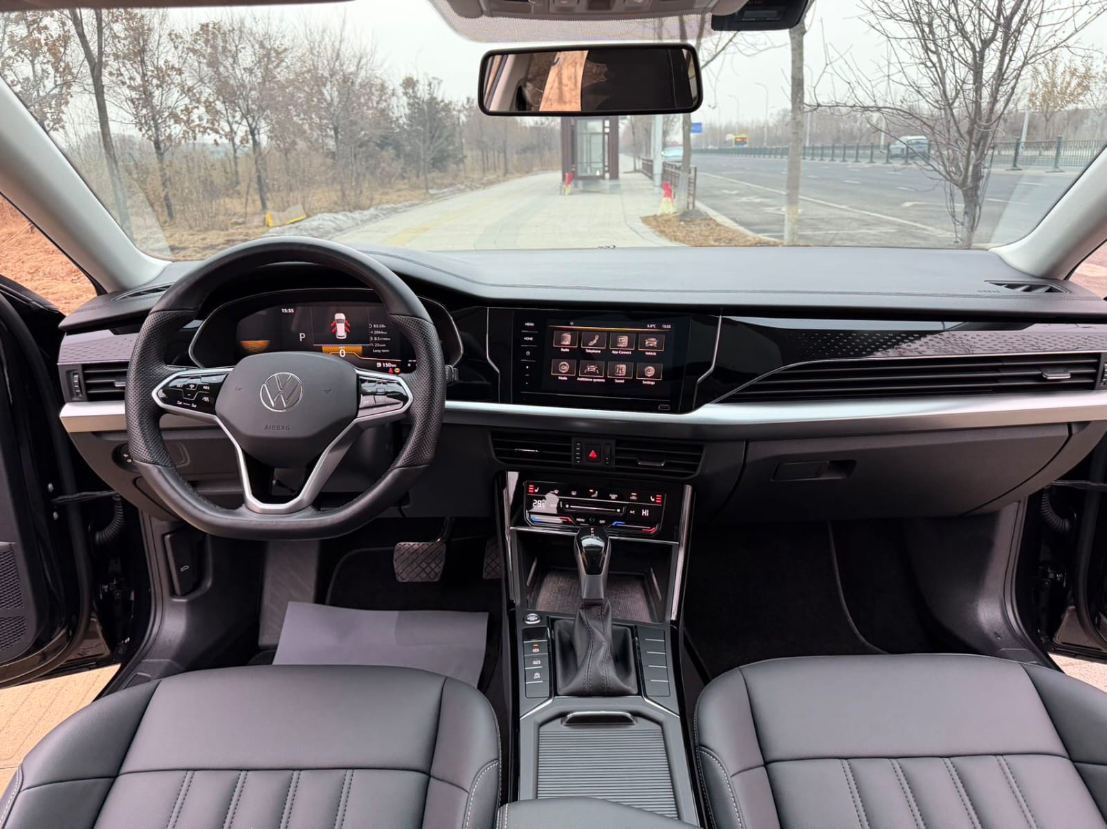 Volkswagen Passat 280TSI (высокая комплектация / Elite или Premium)