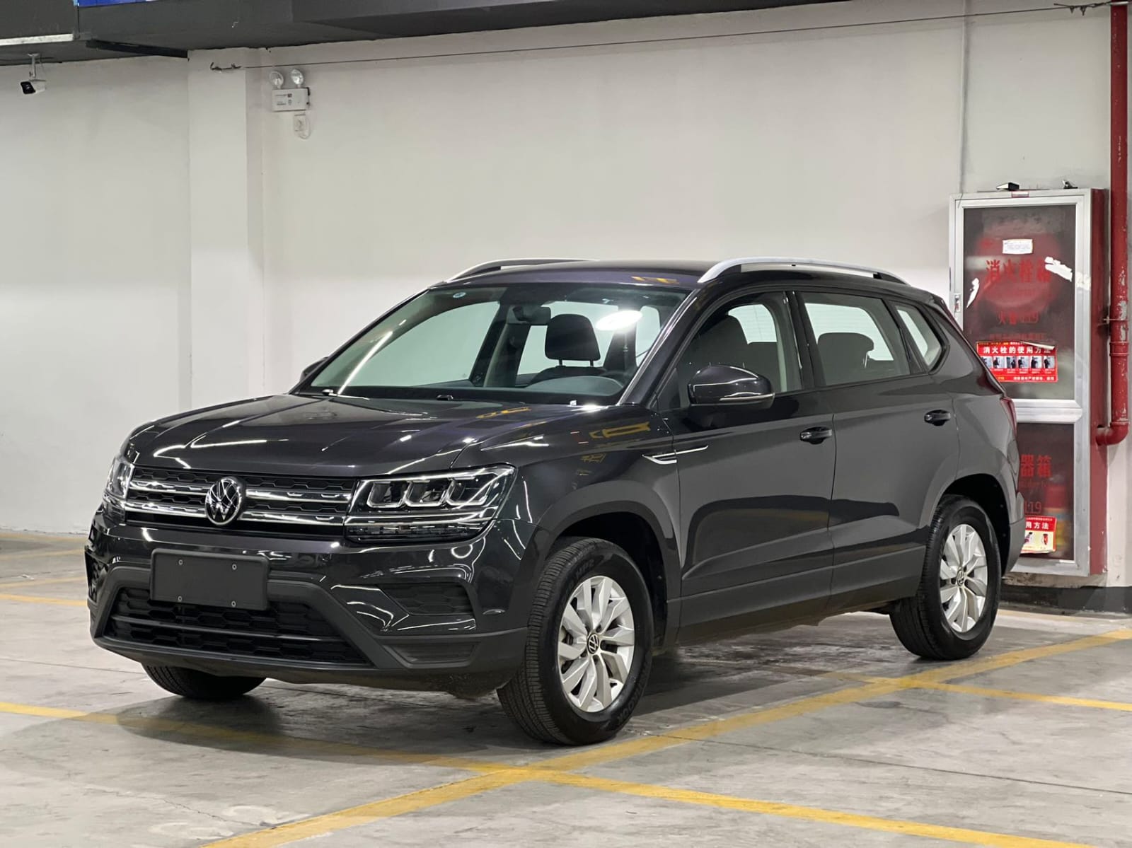 Volkswagen Tharu 280TSI