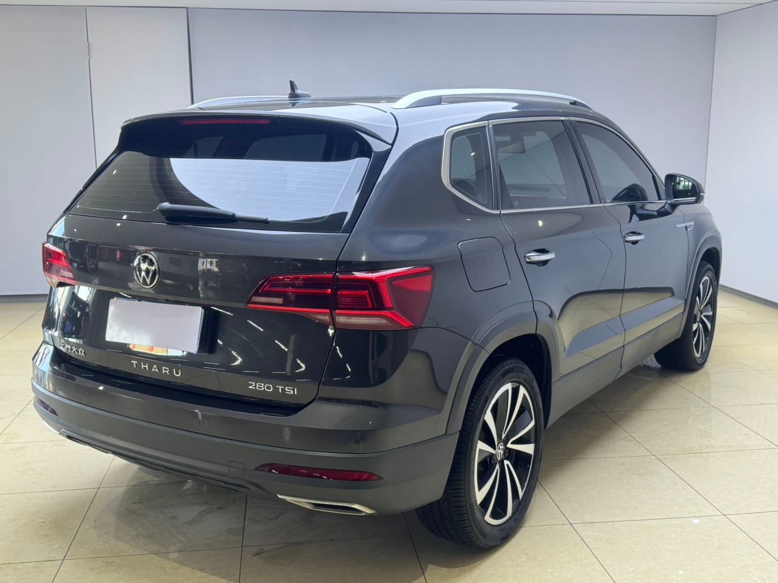 Volkswagen Tharu 280TSI Deluxe Edition