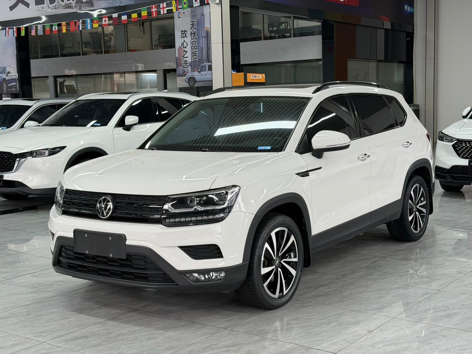 Volkswagen Tharu 280TSI Deluxe Edition PLUS