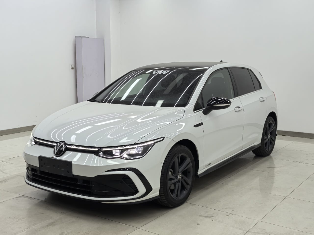 Volkswagen Golf 280TSI DSG R-Line
