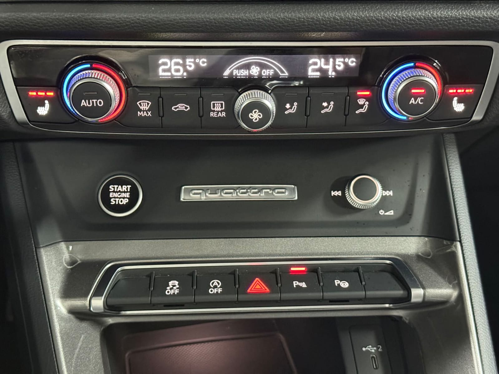 Audi Q3 35 TFSI Stylish and Dynamic Edition