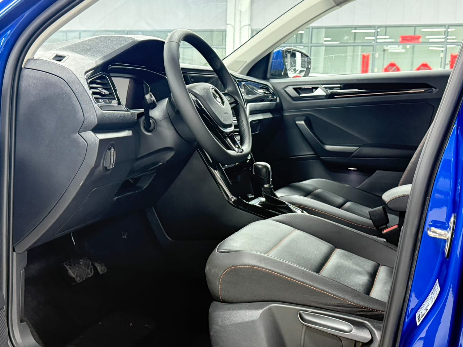 Volkswagen T-Roc 280TSI DSG Comfort 30th Anniversary Edition