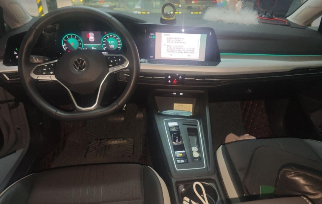Volkswagen Golf 280TSI DSG Pro