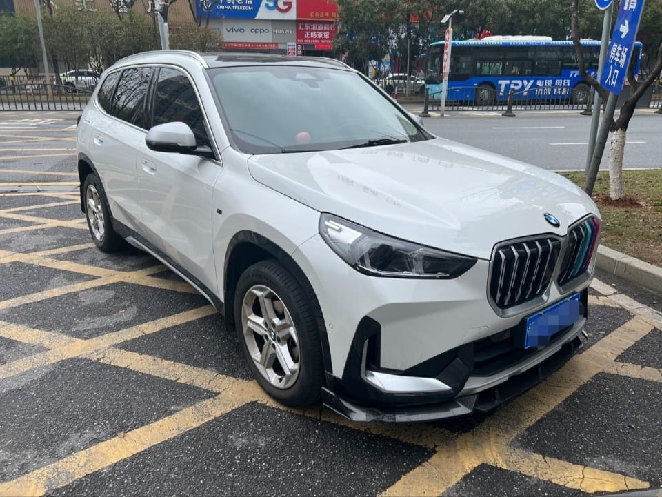 BMW X1 sDrive20Li X Design Package
