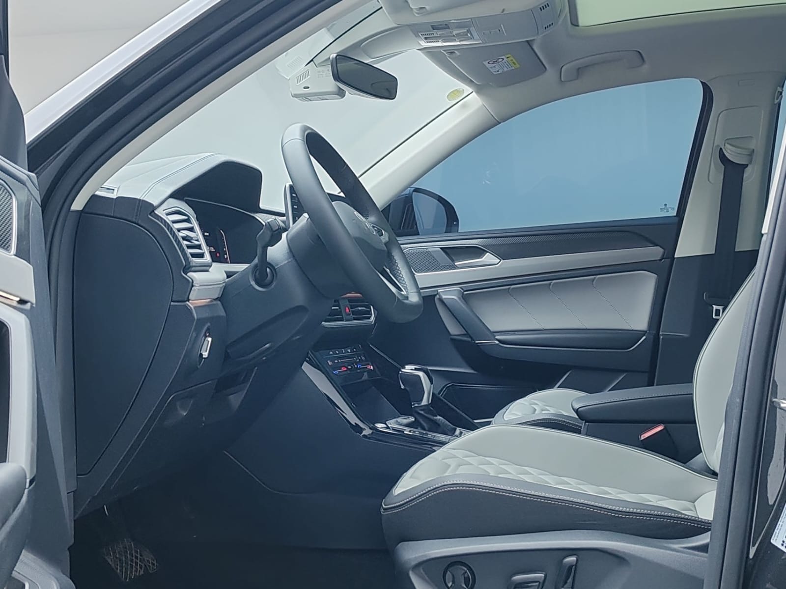 Volkswagen Tayron 280TSI Deluxe Plus Premium Edition