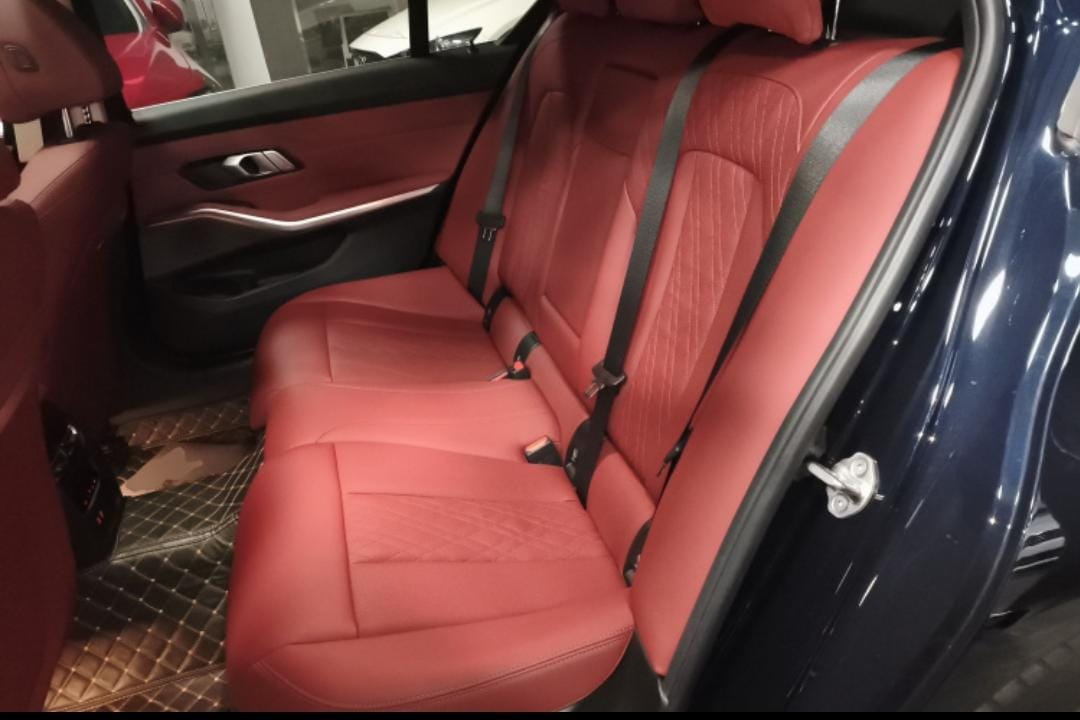 BMW 3 Series 320Li M Sport Suite