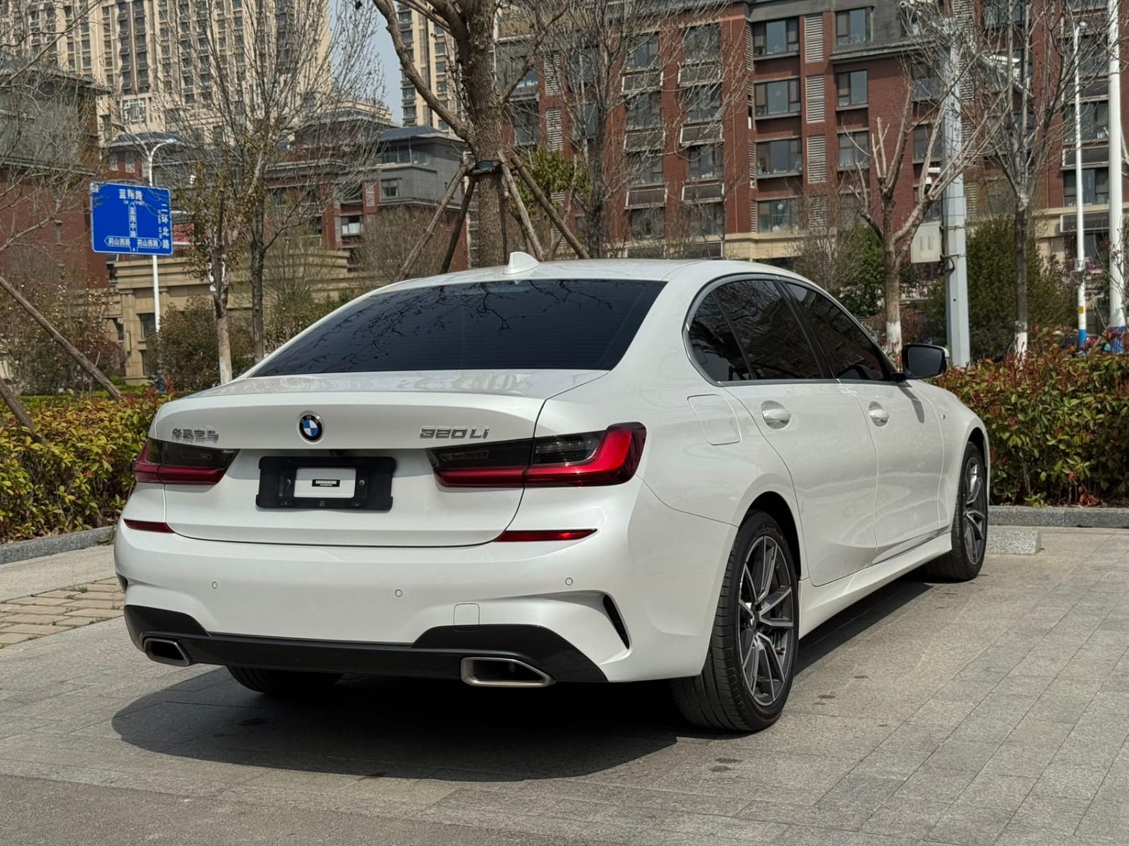 BMW 3 Series 320Li M Sport Suite