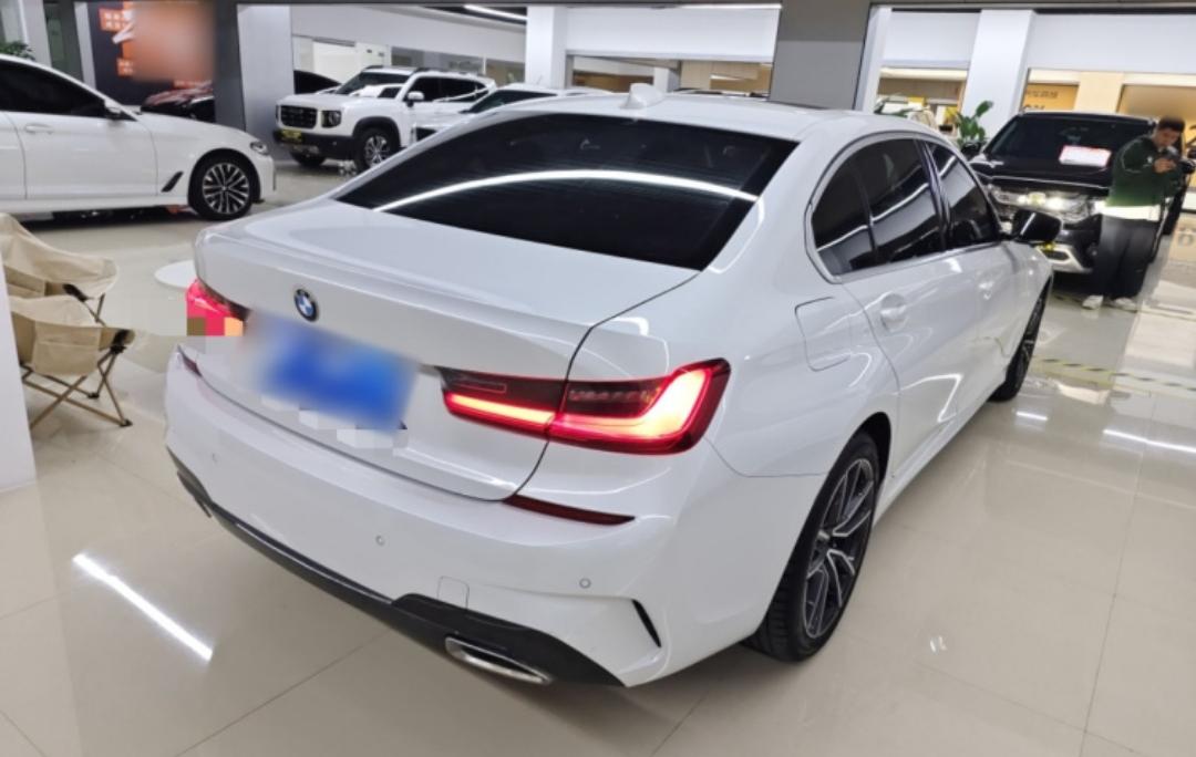 BMW 3 Series 320Li M Sport Suite