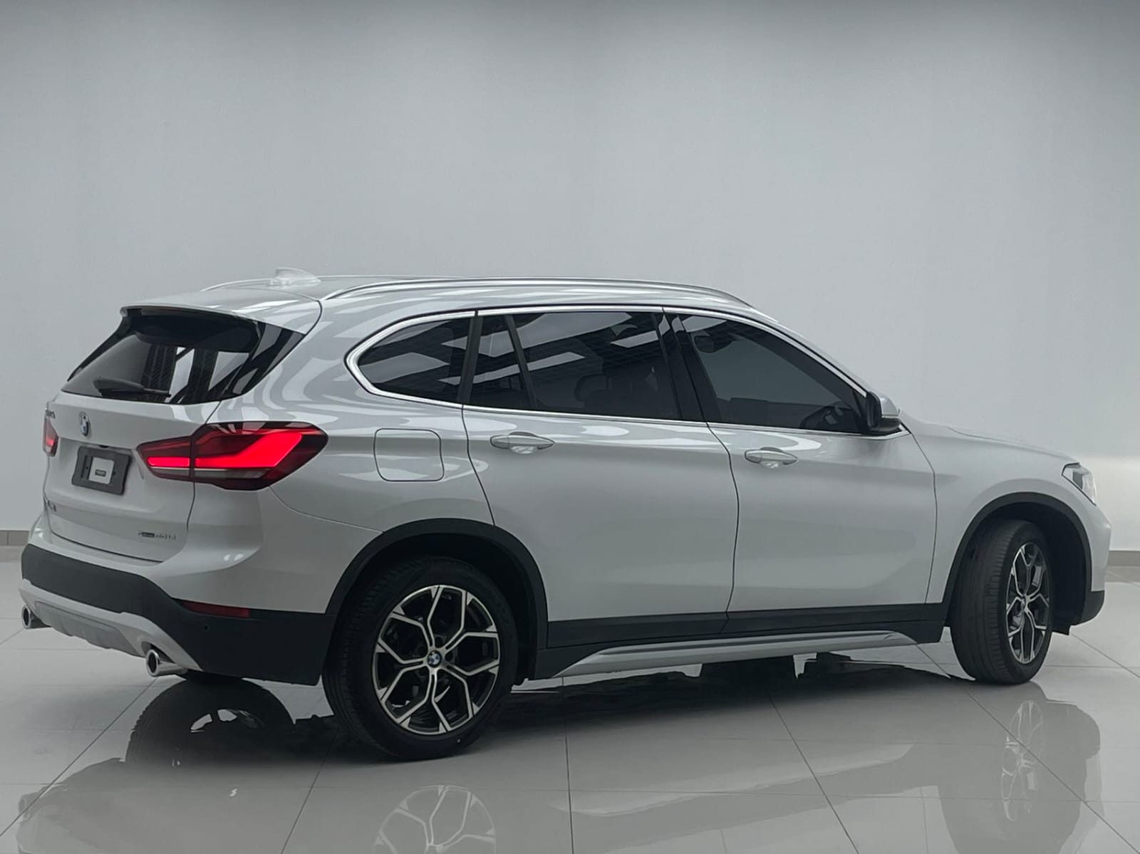 BMW X1 sDrive20Li