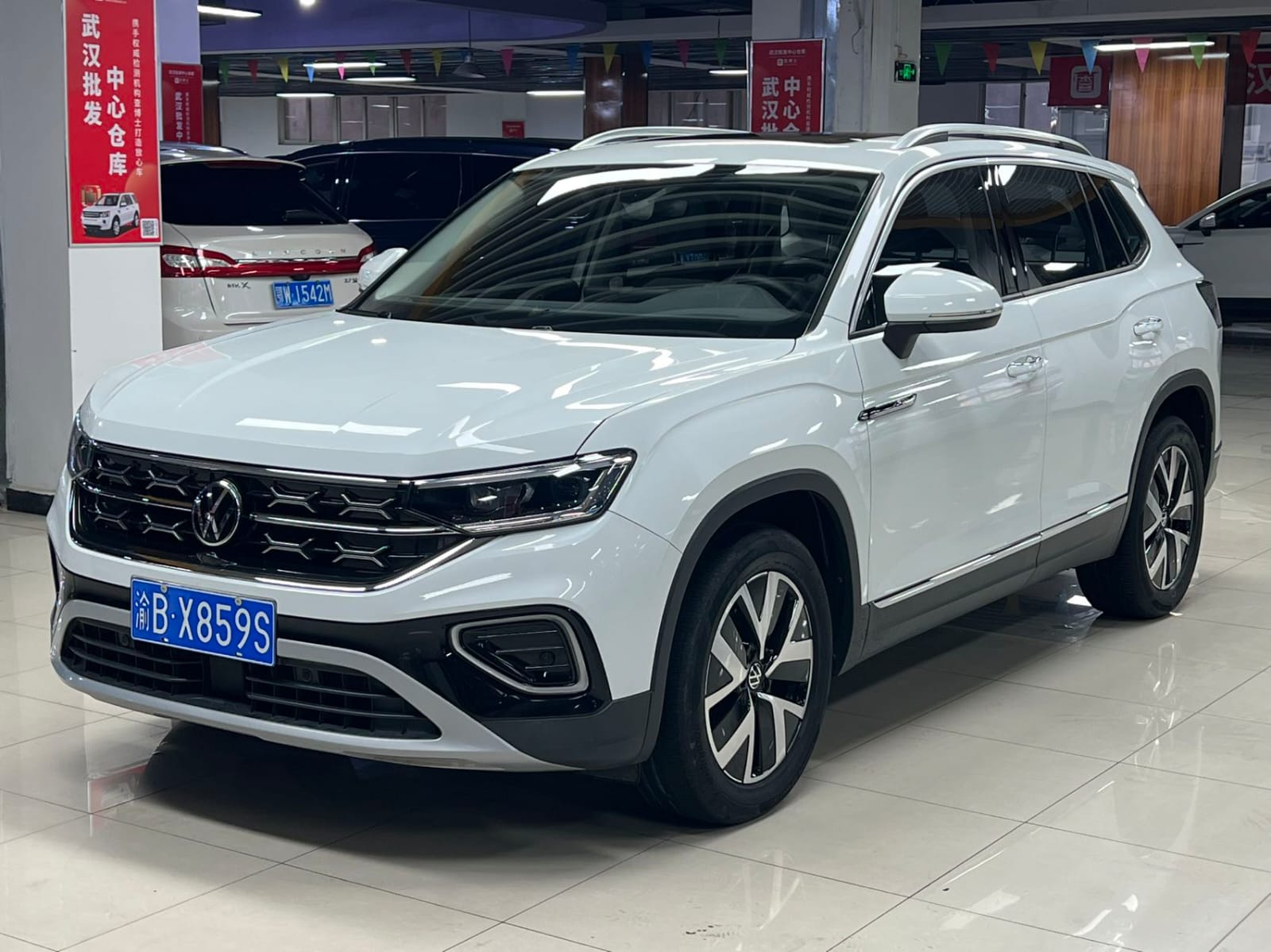 Volkswagen Tayron 280TSI Deluxe Plus Premium Edition