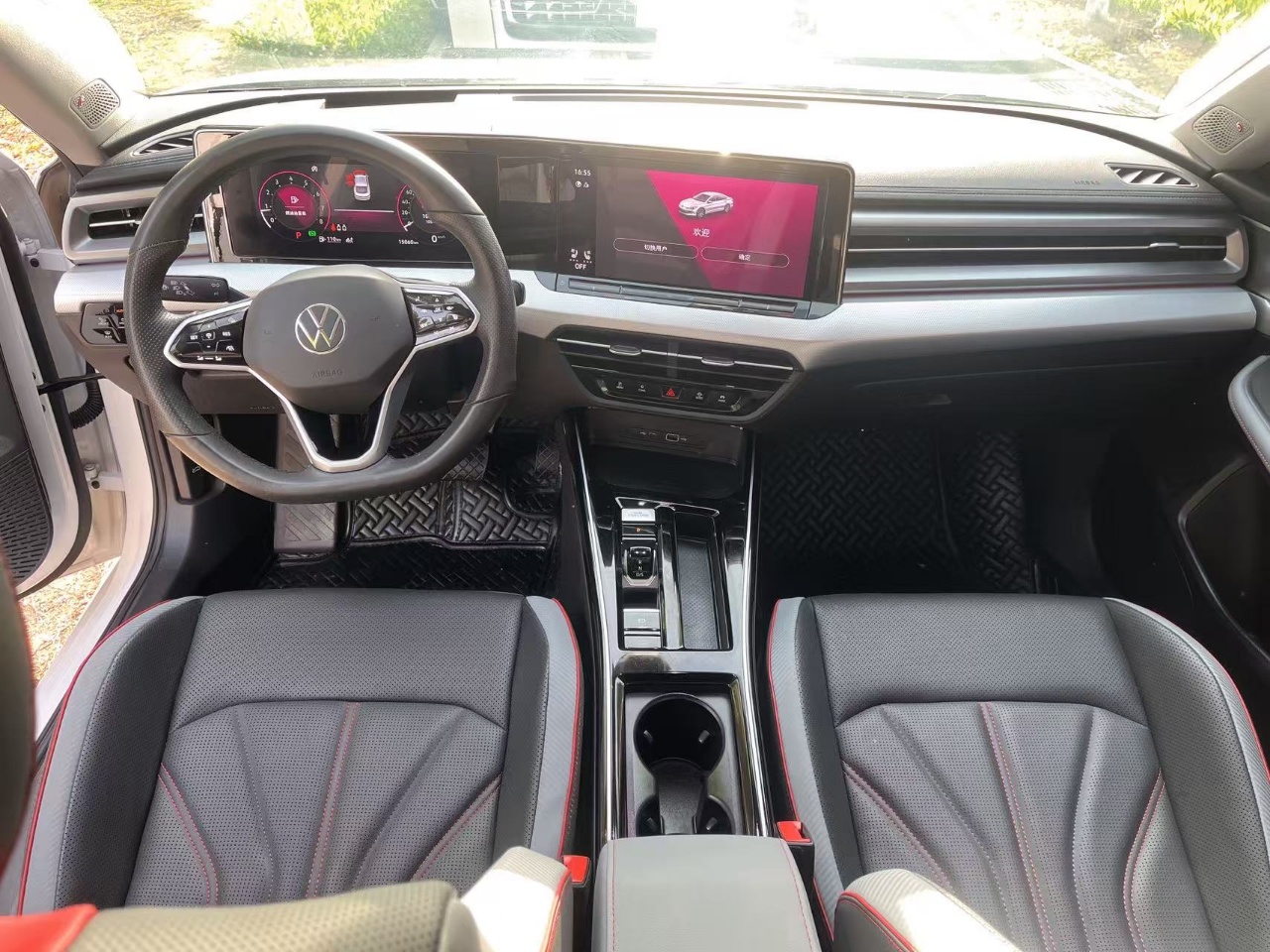 Volkswagen Lamando L 280TSI DSG Flagship Edition