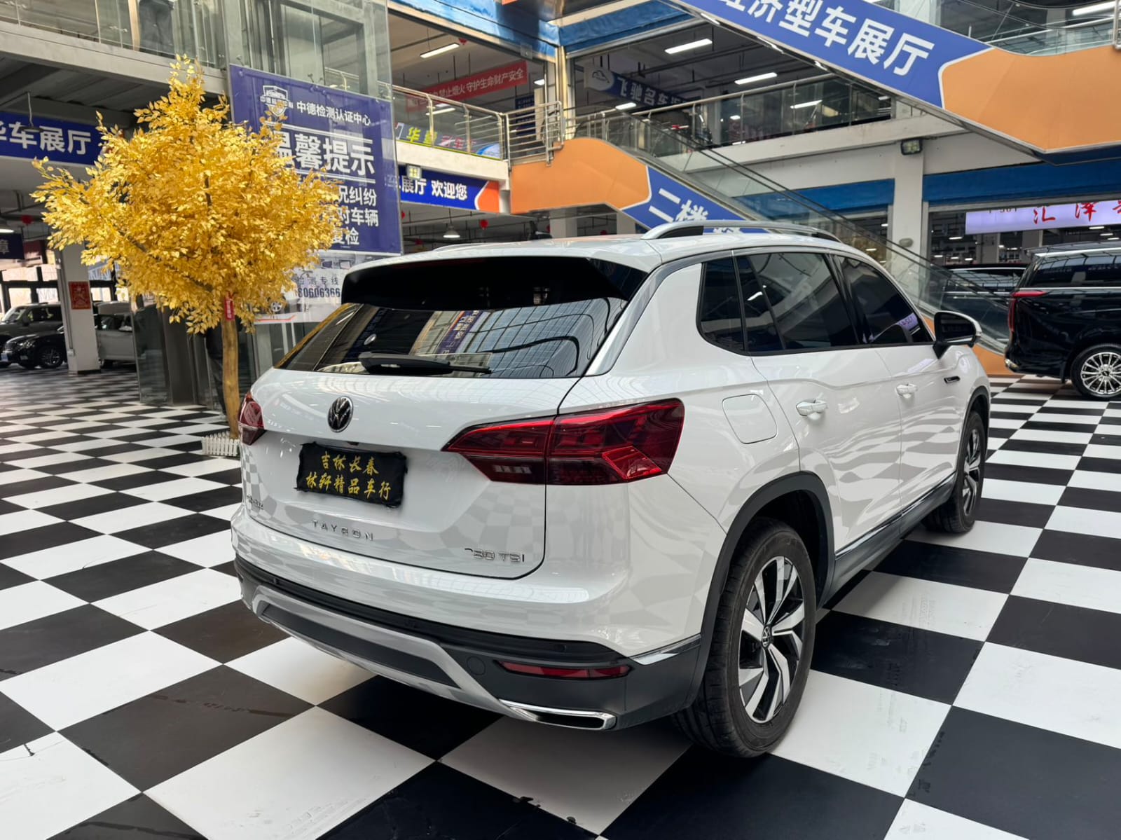 Volkswagen Tayron 280TSI Luxury Intelligent Union
