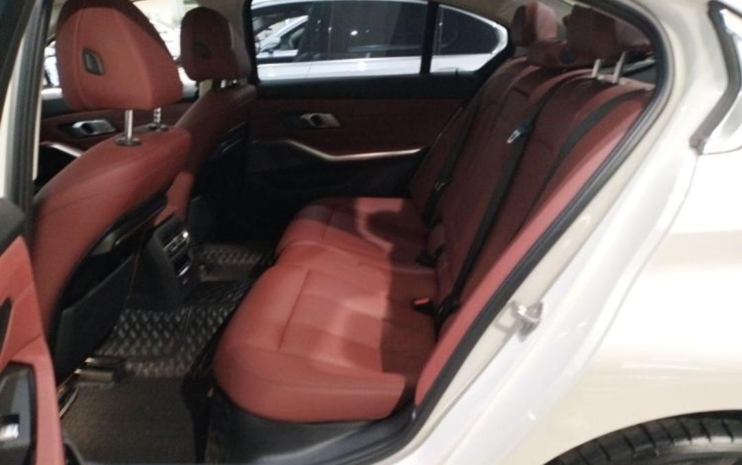 BMW 3 Series 320Li M Sport Suite