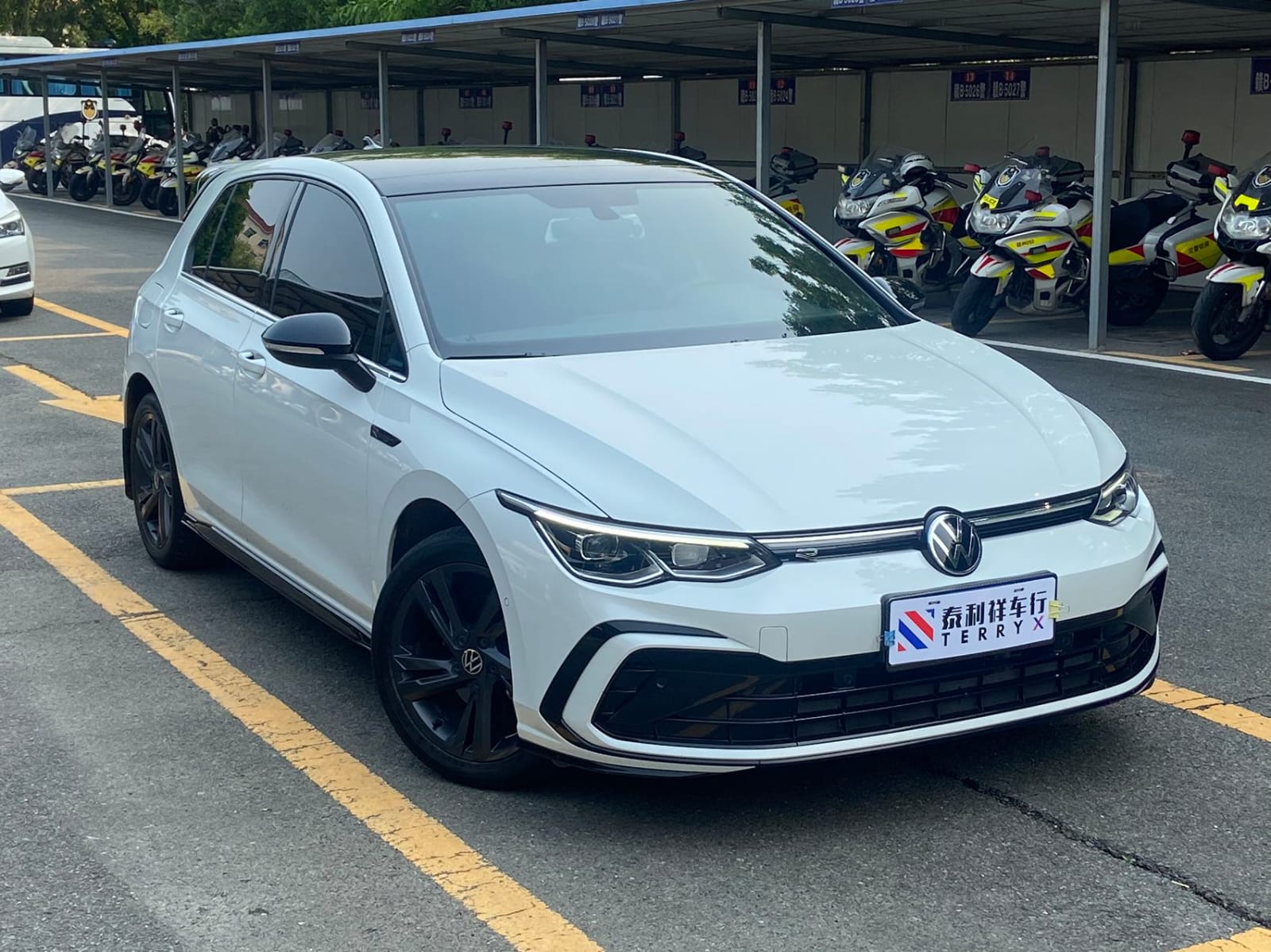 Volkswagen Golf 280TSI DSG R-Line Lite