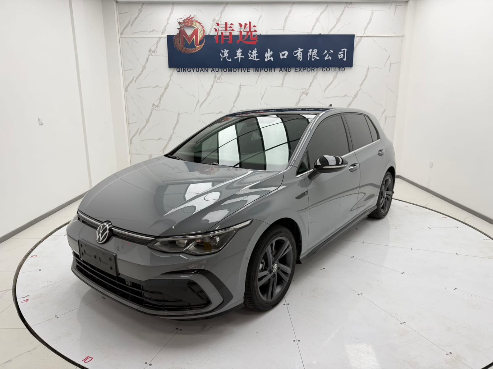 Volkswagen Golf 280TSI DSG R-Line