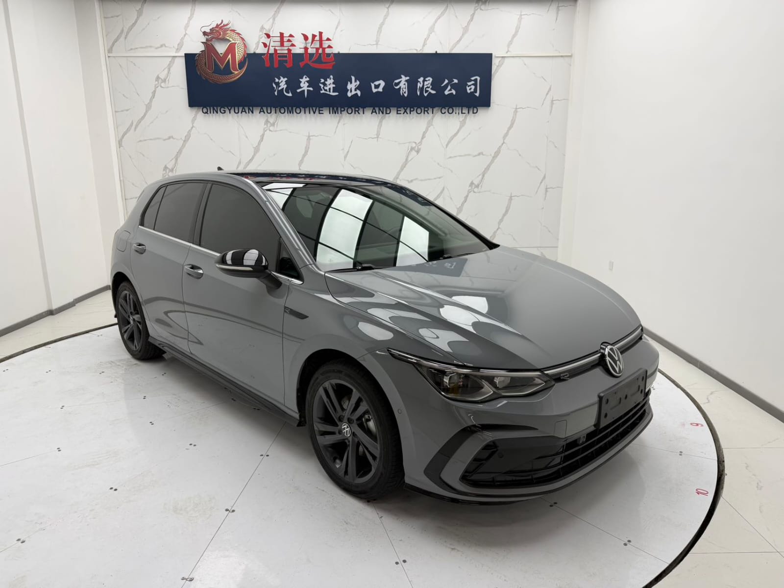 Volkswagen Golf 280TSI DSG R-Line