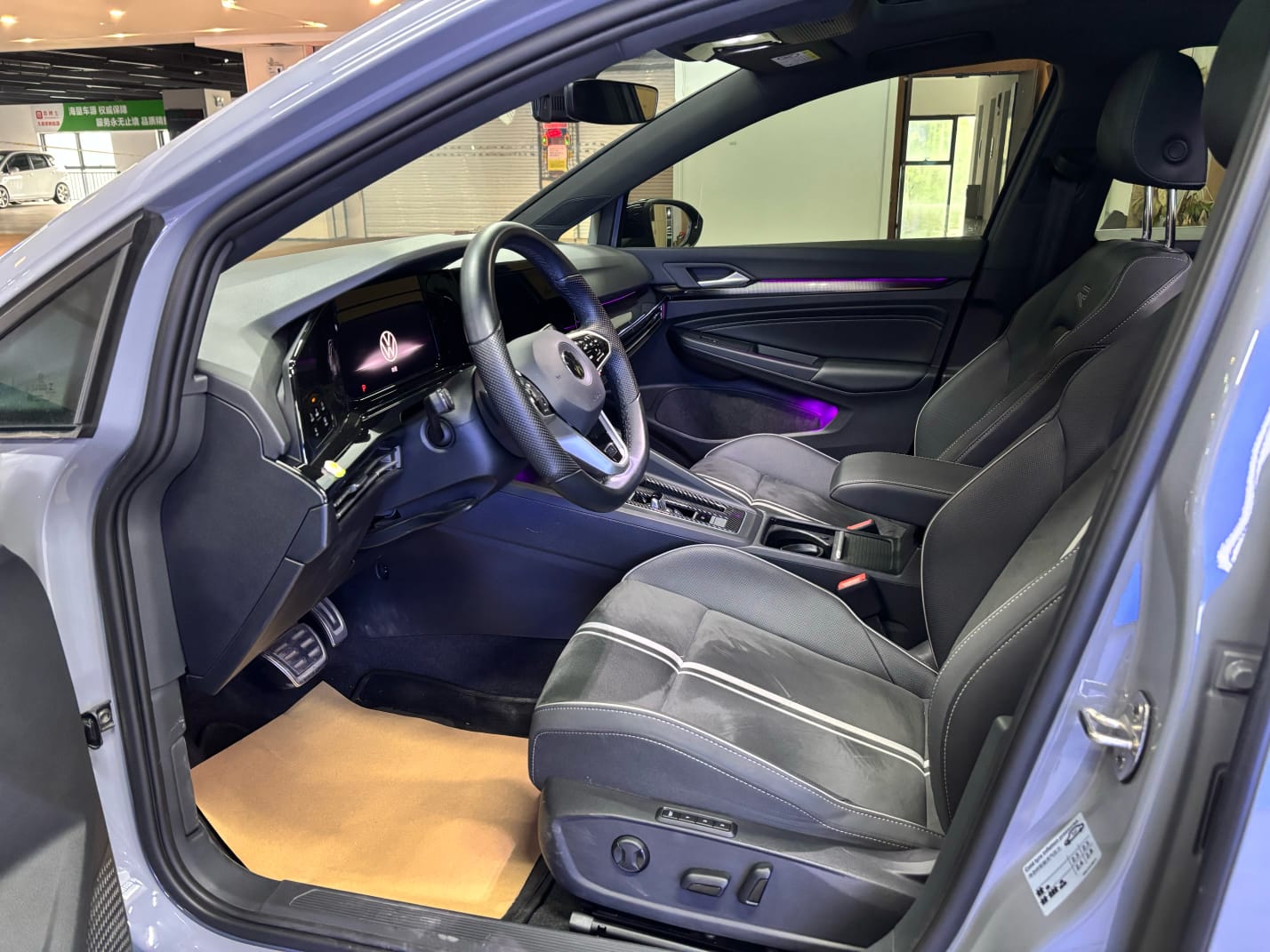 Volkswagen Golf 280TSI DSG R-Line