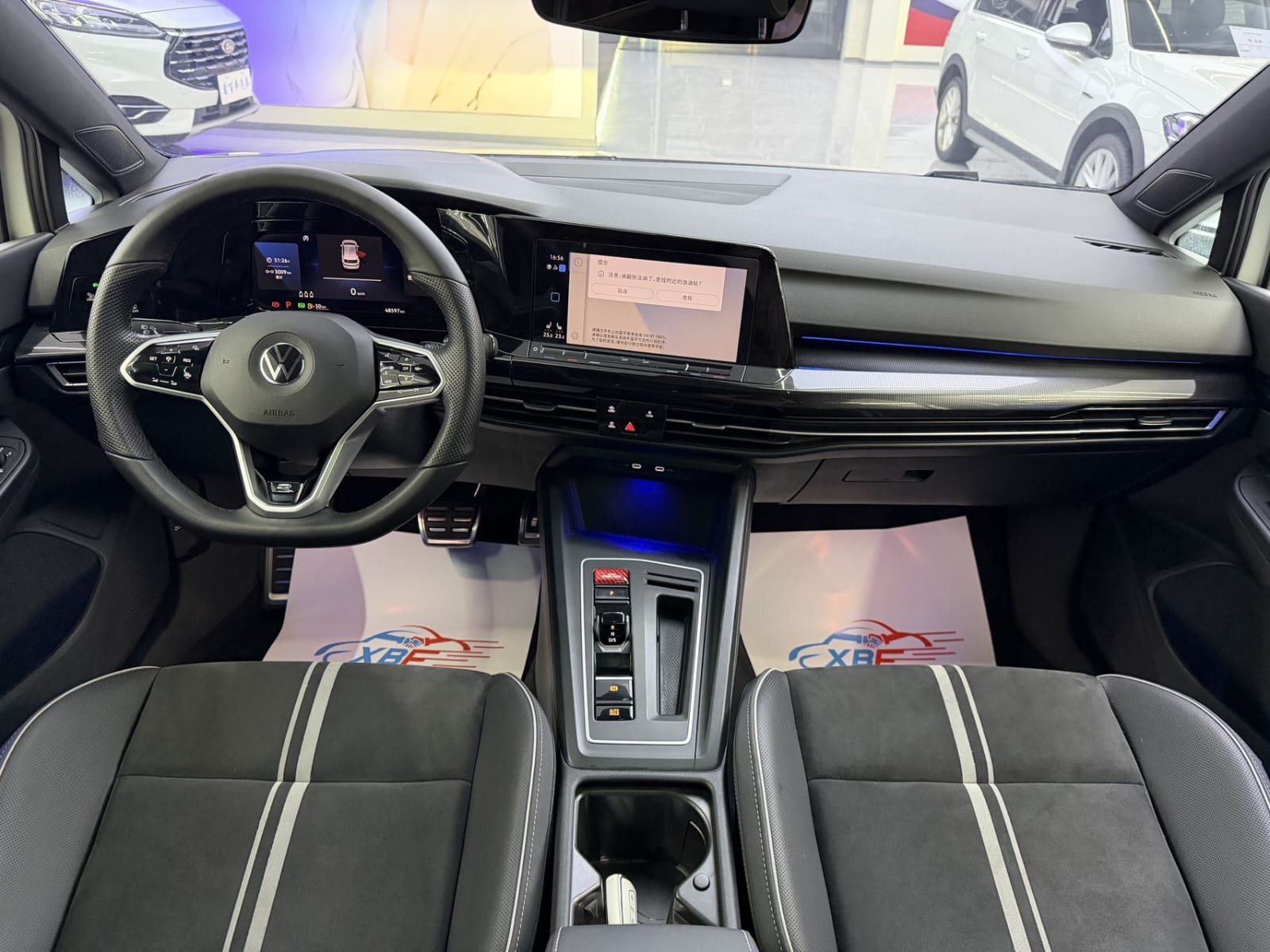 Volkswagen Golf 280TSI DSG R-Line